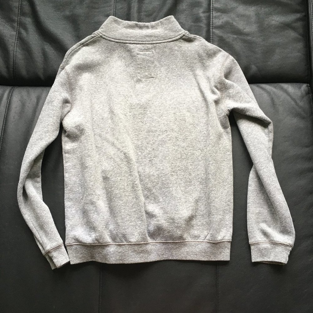 Princeton Pullover - Picture 5 of 5